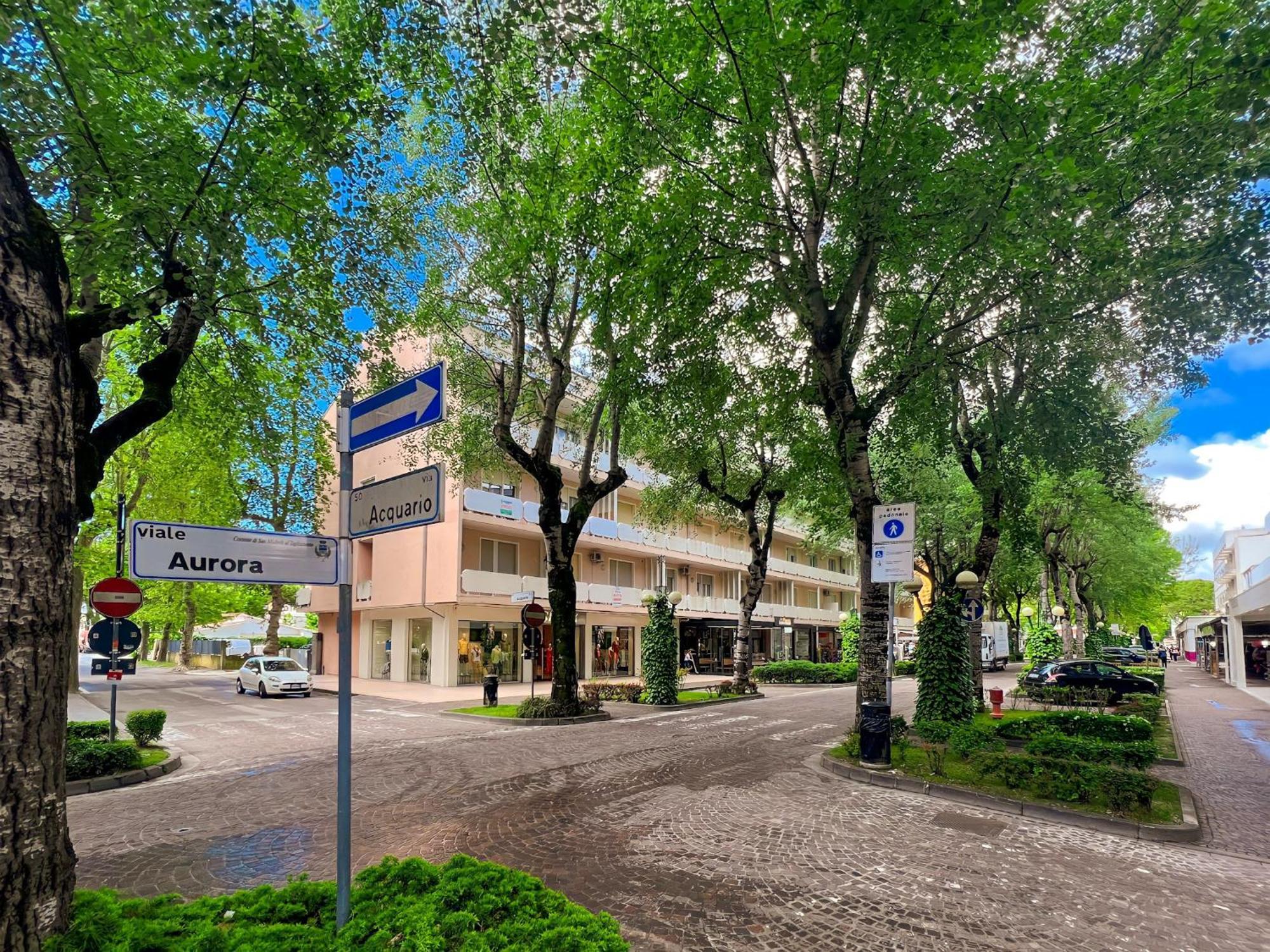 Residence Bussola 比比翁 外观 照片